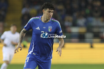 2024-10-14 - Alessandro Bastoni of Italy looks during Italy vs Israel, matchday 4 of League A of Uefa Nations League 2025, game at Bluenergy stadium - stadio Friuli in Udine (UD), Italy, on October 14, 2024. - ITALY VS ISRAEL - UEFA NATIONS LEAGUE - SOCCER