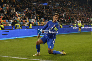 2024-10-14 - Giovani Di Lorenzo of Italy celebrates after scoring second goal  during Italy vs Israel, matchday 4 of League A of Uefa Nations League 2025, game at Bluenergy stadium - stadio Friuli in Udine (UD), Italy, on October 14, 2024. - ITALY VS ISRAEL - UEFA NATIONS LEAGUE - SOCCER