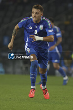 2024-10-14 - Matteo Retegui of Italy run during Italy vs Israel, matchday 4 of League A of Uefa Nations League 2025, game at Bluenergy stadium - stadio Friuli in Udine (UD), Italy, on October 14, 2024. - ITALY VS ISRAEL - UEFA NATIONS LEAGUE - SOCCER