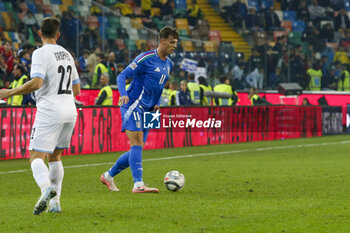 2024-10-14 - Daniel Maldini of Italy play the ball during Italy vs Israel, matchday 4 of League A of Uefa Nations League 2025, game at Bluenergy stadium - stadio Friuli in Udine (UD), Italy, on October 14, 2024. - ITALY VS ISRAEL - UEFA NATIONS LEAGUE - SOCCER