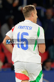 2024-09-06 - Davide Frattesi of Italy celebrates after scoring a goal - FRANCE VS ITALY - UEFA NATIONS LEAGUE - SOCCER