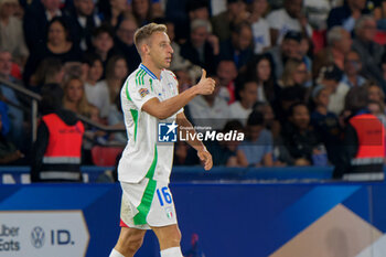 2024-09-06 - Davide Frattesi of Italy celebrates after scoring a goal - FRANCE VS ITALY - UEFA NATIONS LEAGUE - SOCCER