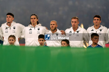 2024-09-06 - Alessandro Bastoni, Riccardo Calafiori, Federico Dimarco, Davide Frattesi and Andrea Cambiaso of Italy line up during the National Anthems - FRANCE VS ITALY - UEFA NATIONS LEAGUE - SOCCER