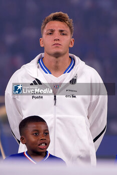 2024-09-06 - Mateo Retegui of Italy Players during the National Anthems - FRANCE VS ITALY - UEFA NATIONS LEAGUE - SOCCER