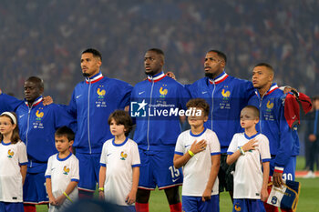 2024-09-06 - Players of France line up during the National Anthems - FRANCE VS ITALY - UEFA NATIONS LEAGUE - SOCCER