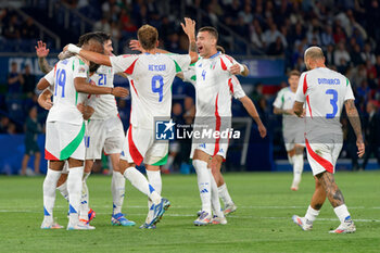 2024-09-06 - Players of Italy celebrates - FRANCE VS ITALY - UEFA NATIONS LEAGUE - SOCCER