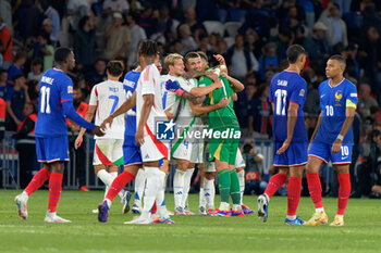 2024-09-06 - Players of Italy celebrates the victory - FRANCE VS ITALY - UEFA NATIONS LEAGUE - SOCCER