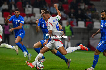 2024-09-09 - Davide Frattesi (Italy) during the UEFA Nations League match between Italy vs. Israele on 9th September 2024 at the Bozsik Arena stadium in Budapest, Hungary - ISRAEL VS ITALY - UEFA NATIONS LEAGUE - SOCCER