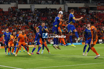 2024-09-07 - Virgil van Dijk of Netherlands heads the ball during the UEFA Nations League match between Netherlands and Bosnia & Herzegovina at Philips Stadion on September 7, 2024 in Eindhoven, Netherlands - FOOTBALL - NATIONS LEAGUE - NETHERLANDS V BOSNIA - UEFA NATIONS LEAGUE - SOCCER