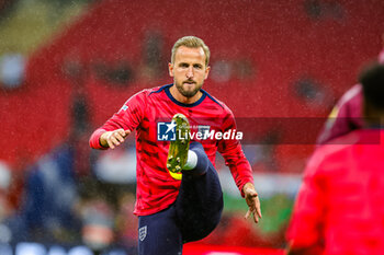 2024-09-10 - Harry Kane (9) of England wears his golden boots during the UEFA Nations League match between England and Finland at Wembley Stadium, London, England on 10 September 2024. Photo Nigel Keene/ProSportsImages / DPPI - FOOTBALL - NATIONS LEAGUE - ENGLAND V FINLAND - UEFA NATIONS LEAGUE - SOCCER