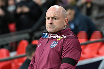 2024-10-10 - England interim manager Lee Carsley during the UEFA Nations League, League B, Group B2 football match between England and Greece on 10 October 2024 at Wembley Stadium in London, England - FOOTBALL - UEFA NATIONS LEAGUE - ENGLAND V GREECE - UEFA NATIONS LEAGUE - SOCCER