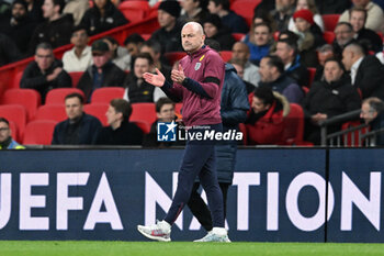 2024-10-10 - England interim manager Lee Carsley during the UEFA Nations League, League B, Group B2 football match between England and Greece on 10 October 2024 at Wembley Stadium in London, England - FOOTBALL - UEFA NATIONS LEAGUE - ENGLAND V GREECE - UEFA NATIONS LEAGUE - SOCCER