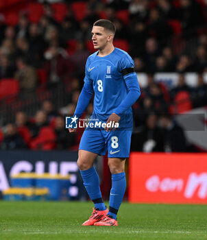 2024-10-10 - Christos Tzolis (8) of Greece during the UEFA Nations League, League B, Group B2 football match between England and Greece on 10 October 2024 at Wembley Stadium in London, England - FOOTBALL - UEFA NATIONS LEAGUE - ENGLAND V GREECE - UEFA NATIONS LEAGUE - SOCCER