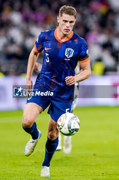 2024-10-14 - Micky van de Ven of Netherlands during the UEFA Nations League, League A, Group 3 football match between Germany and Netherlands on October 14, 2024 at Allianz Arena in Munich, Germany - FOOTBALL - UEFA NATIONS LEAGUE - GERMANY V NETHERLANDS - UEFA NATIONS LEAGUE - SOCCER