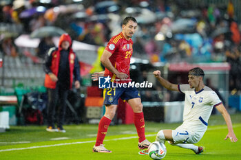 2024-10-15 - Mikel Oyarzabal of Spain and Veljko Birmancevic of Serbia during the UEFA Nations League, League A, Group A4 football match between Spain and Serbia on October 15, 2024 at Nuevo Arcangel stadium in Cordoba, Spain - FOOTBALL - UEFA NATIONS LEAGUE - SPAIN V SERBIA - UEFA NATIONS LEAGUE - SOCCER