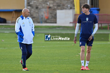 11/11/2024 - Head coach of Italy Luciano Spalletti and Italian player Nicolo Savona - ITALY TRAINING SESSION - UEFA NATIONS LEAGUE - CALCIO