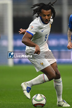 17/11/2024 - Jules Kounde of France during the Group A2 - UEFA NATIONS LEAGUE 2024 match between Italy and France on 17 of November 2024 at Giuseppe Meazza San Siro Siro stadium in Milan, Italy. - ITALY VS FRANCE - UEFA NATIONS LEAGUE - CALCIO