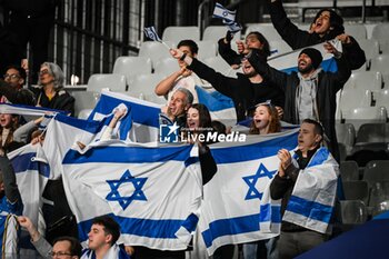 14/11/2024 - Supporters of Israel during the UEFA Nations League, League A, Group A2 football match between France and Israel on 14 November 2024 at Stade de France in Saint-Denis near Paris, France - FOOTBALL - UEFA NATIONS LEAGUE - FRANCE V ISRAEL - UEFA NATIONS LEAGUE - CALCIO