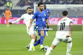 14/11/2024 - Warren Zaire-Emery of France, left Mahmoud Jaber of Israel during the UEFA Nations League, League A, Group A2 football match between France and Israel on 14 November 2024 at Stade de France in Saint-Denis near Paris, France - FOOTBALL - UEFA NATIONS LEAGUE - FRANCE V ISRAEL - UEFA NATIONS LEAGUE - CALCIO