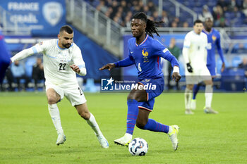 14/11/2024 - Eduardo Camavinga of France, left Mahmoud Jaber of Israel during the UEFA Nations League, League A, Group A2 football match between France and Israel on 14 November 2024 at Stade de France in Saint-Denis near Paris, France - FOOTBALL - UEFA NATIONS LEAGUE - FRANCE V ISRAEL - UEFA NATIONS LEAGUE - CALCIO