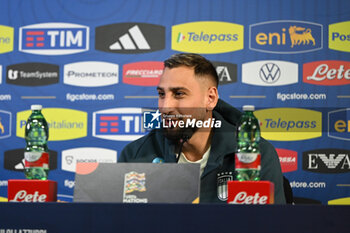 16/11/2024 - Gianluigi Donnarumma of Italy speaks to the media during an Italy Press Conference at BPER Training Centre at Appiano Gentile on November 16, 2024 in Como, Italy - ITALY TRAINING AND PRESS CONFERENCE - UEFA NATIONS LEAGUE - CALCIO