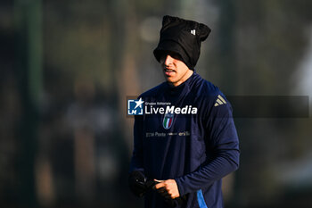 16/11/2024 - Davide Frattesi of Italy in action during a Italy training session at BPER Training Centre at Appiano Gentile on November 16, 2024 in Como, Italy - ITALY TRAINING AND PRESS CONFERENCE - UEFA NATIONS LEAGUE - CALCIO