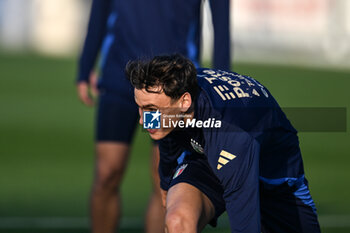 16/11/2024 - Niccolo Pisilli of Italy in action during a Italy training session at BPER Training Centre at Appiano Gentile on November 16, 2024 in Como, Italy - ITALY TRAINING AND PRESS CONFERENCE - UEFA NATIONS LEAGUE - CALCIO