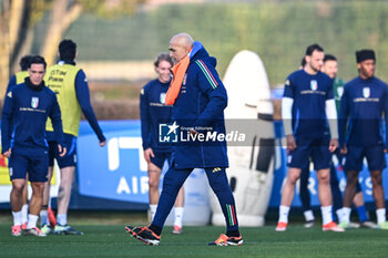 16/11/2024 - Head coach of Italy Luciano Spalletti during a Italy training session at BPER Training Centre at Appiano Gentile on November 16, 2024 in Como, Italy - ITALY TRAINING AND PRESS CONFERENCE - UEFA NATIONS LEAGUE - CALCIO