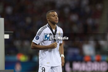 2024-08-14 - August 14, 2024, Warsaw, Masovian, Poland: Stadion Narodowy, Warsaw, UEFA Super Cup Football match Real Madrid vs Atalanta; In the picture: Mbappe 900/Cordon Press - UEFA SUPER CUP FOOTBALL MATCH REAL MADRID VS ATALANTA - UEFA SUPER CUP - SOCCER