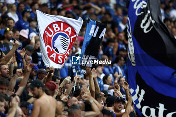 2024-08-14 - Atalanta fans during the UEFA Super Cup 2024 football match between Real Madrid CF and Atalanta BC on 14 August 2024 at PGE Narodowy in Warsaw, Poland - FOOTBALL - UEFA SUPER CUP 2024 - REAL MADRID V ATALANTA - UEFA SUPER CUP - SOCCER