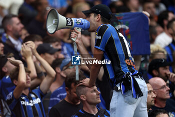 2024-08-14 - Atalanta fans during the UEFA Super Cup 2024 football match between Real Madrid CF and Atalanta BC on 14 August 2024 at PGE Narodowy in Warsaw, Poland - FOOTBALL - UEFA SUPER CUP 2024 - REAL MADRID V ATALANTA - UEFA SUPER CUP - SOCCER