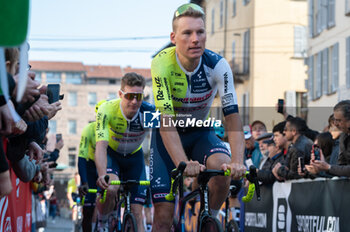 2024-03-16 - Mike Teunissen, team Intermarche-Wanty - MILANO - SAN REMO - STREET - CYCLING