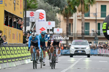 2024-02-28 - sprint for second place, won by Andrea Vendrame (Decathlon Ag2r La Mondiale) and third place for Juan Ayuso (UAE Team Emirates) - 61° TROFEO LAIGUEGLIA - STREET - CYCLING