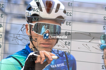 2024-03-16 - Naesen Oliver - Decathlon - MILANO - SAN REMO - STREET - CYCLING