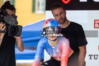 2024-07-07 - Consonni Chiara (Ita) Uae Team Adq during stage 1 of Giro d'Italia Women at Brescia, Italy on July 7, 2024 - GIRO D'ITALIA WOMEN - STAGE 1 BRESCIA/BRESCIA - STREET - CYCLING