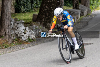 2024-07-07 - Brand Lucinda (Ned) Lidl-Trek during stage 1 of Giro d'Italia Women at Brescia, Italy on July 7, 2024 - GIRO D'ITALIA WOMEN - STAGE 1 BRESCIA/BRESCIA - STREET - CYCLING