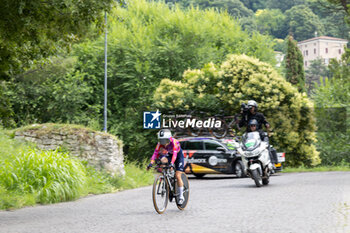 2024-07-07 - Fisher Niamh Mary (Nzl) Team Sd Worx during stage 1 of Giro d'Italia Women at Brescia, Italy on July 7, 2024 - GIRO D'ITALIA WOMEN - STAGE 1 BRESCIA/BRESCIA - STREET - CYCLING