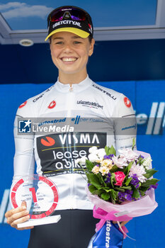 2024-07-07 - Geurts Mijntie (Ned) Team Visma - Lease a Bike during stage 1 of Giro d'Italia Women at Brescia, Italy on July 7, 2024 - GIRO D'ITALIA WOMEN - STAGE 1 BRESCIA/BRESCIA - STREET - CYCLING