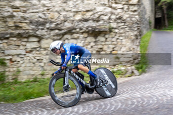 2024-07-07 - Meijering Mareille (Ned) Movistar Team during stage 1 of Giro d'Italia Women at Brescia, Italy on July 7, 2024 - GIRO D'ITALIA WOMEN - STAGE 1 BRESCIA/BRESCIA - STREET - CYCLING