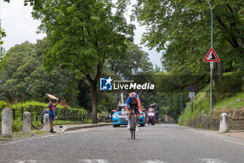 2024-07-07 - Persico Silvia (Ita) Uae Team Adq during stage 1 of Giro d'Italia Women at Brescia, Italy on July 7, 2024 - GIRO D'ITALIA WOMEN - STAGE 1 BRESCIA/BRESCIA - STREET - CYCLING