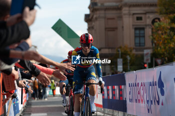 2024-10-12 - Giulio Ciccone, team Lidl-Trek - GIRO DI LOMBARDIA - STREET - CYCLING