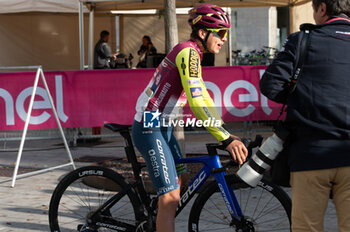 2024-10-12 - Simone Olivero, Corratec Vini Fantini - GIRO DI LOMBARDIA - STREET - CYCLING