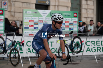 2024-10-12 - Luca Vergallito, team Alpecin-Deceuninck - GIRO DI LOMBARDIA - STREET - CYCLING