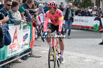 2024-10-12 - James Callum Shaw, team EF Education-EasyPost - GIRO DI LOMBARDIA - STREET - CYCLING