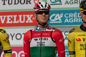 2024-10-12 - Attila Valter, team Visma-Lease a Bike - GIRO DI LOMBARDIA - STREET - CYCLING