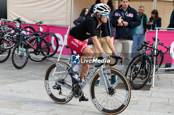 2024-10-12 - Matteo Fabbro, Team Polti–Kometa - GIRO DI LOMBARDIA - STREET - CYCLING