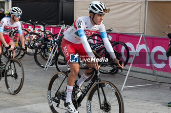 2024-10-12 - Fernando Tercero, Team Polti–Kometa - GIRO DI LOMBARDIA - STREET - CYCLING