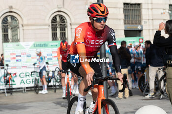 2024-10-12 - Ben Swift, Ineos Grenadiers - GIRO DI LOMBARDIA - STREET - CYCLING