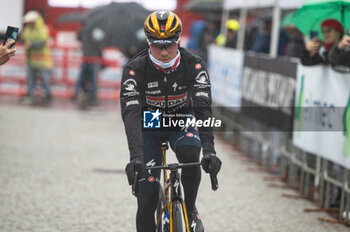 2024-10-08 - Remco Evenepoel, Soudal Quick-Step - TRE VALLI VARESINE - STREET - CYCLING