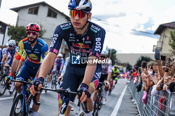 2024-10-10 - Riders at the start - GRAN PIEMONTE - STREET - CYCLING